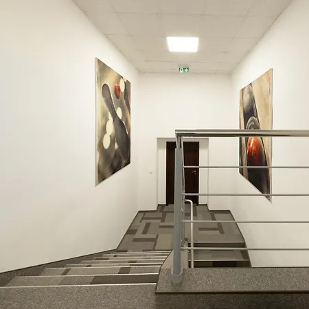 Bnc - Restaurant - Bowling ברטיסלאבה