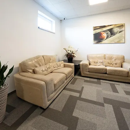 Bnc - Restaurant - Bowling 3*