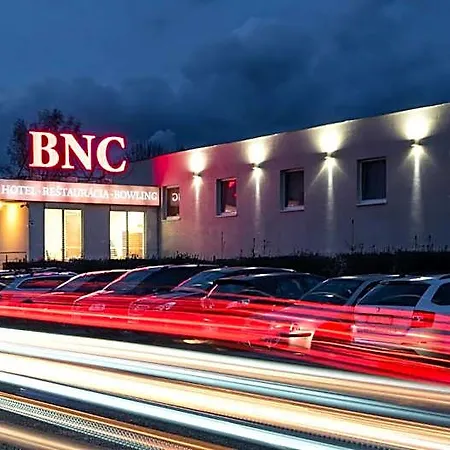 Отель Bnc - Restaurant - Bowling Братислава