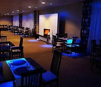 מלון Bnc - Restaurant - Bowling 3*