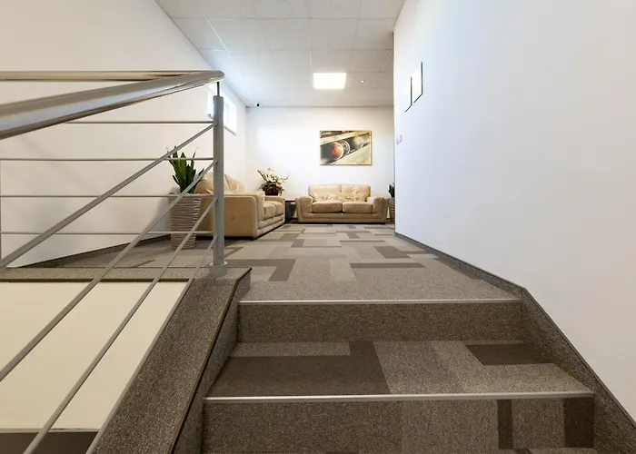 Hotel Bnc - Restaurant - Bowling 3*